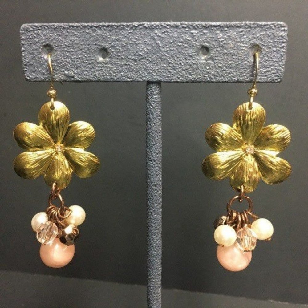 Dangle Pierced Earrings Gold Flower Pink Pearl Faceted Barbie Soft Girl Retro